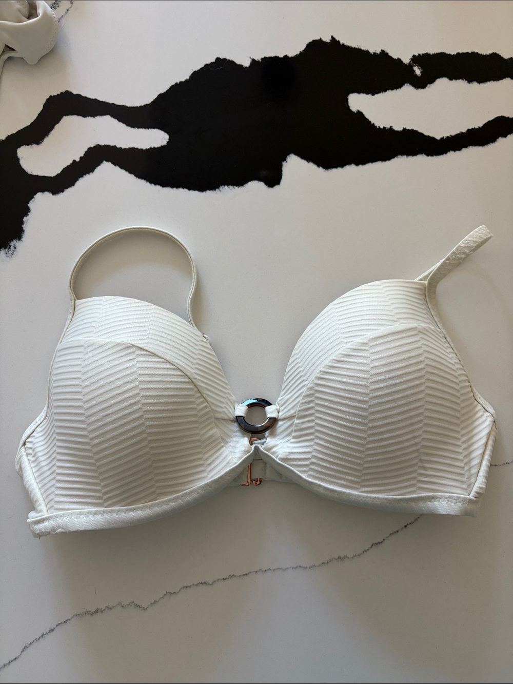 Shade & Shore Cream Textured Molded Push-Up Bra with Ring Detail